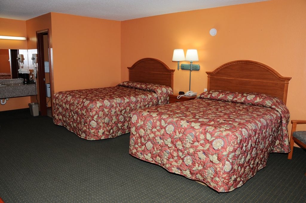 American Inn Cleburne Bilik gambar