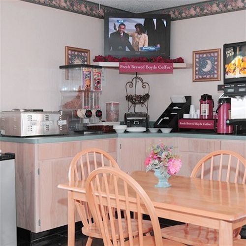 American Inn Cleburne Bilik gambar
